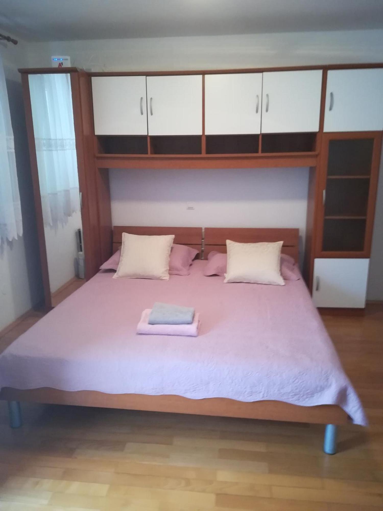 Apartments By The Sea Novalja, Pag - 17973 Rom bilde